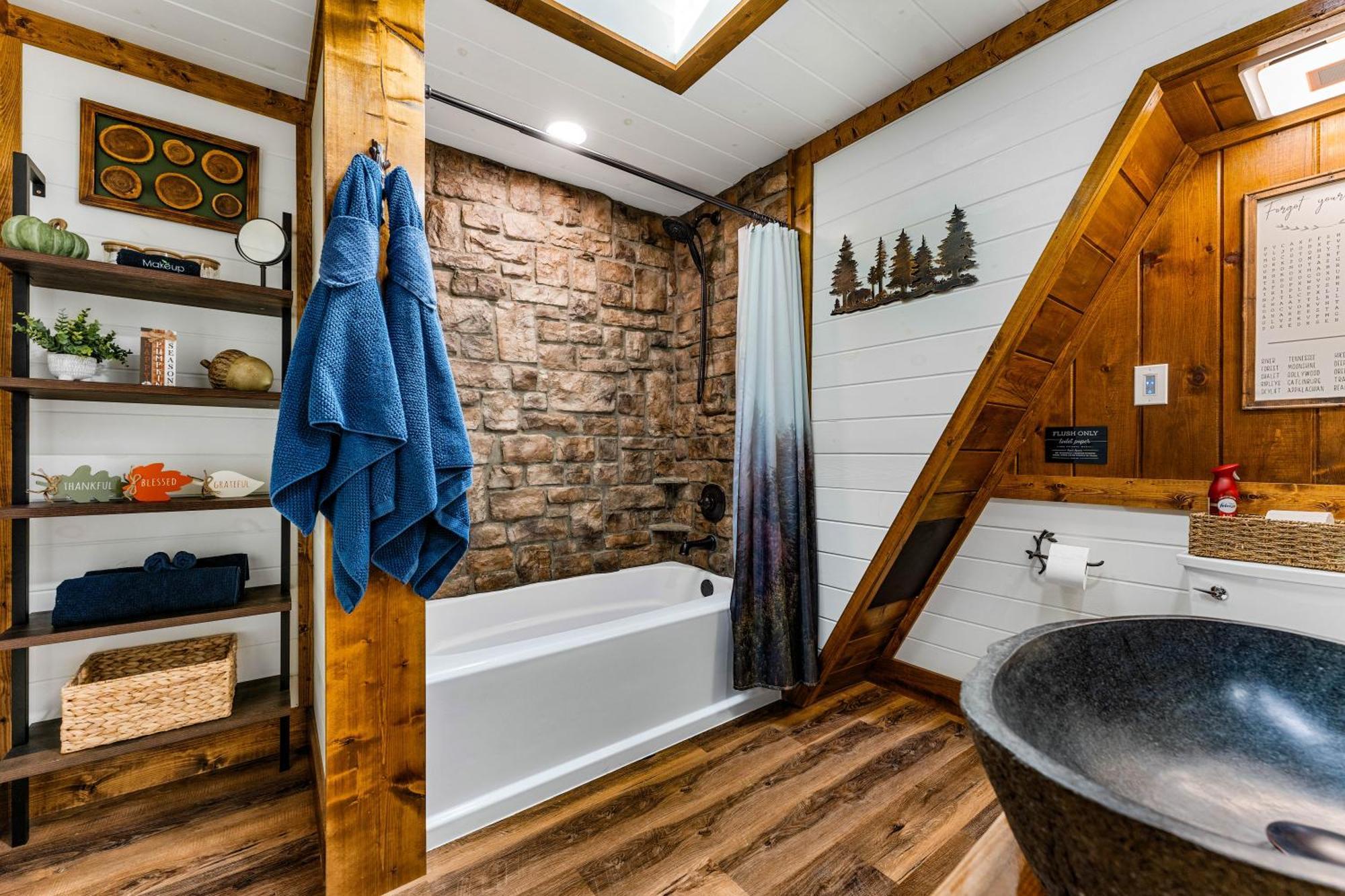 1Mile Downtown, Handicap Ramp, Hot Tub, Game Room Gatlinburg Buitenkant foto